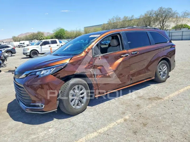 2022 Toyota SIENNA фото