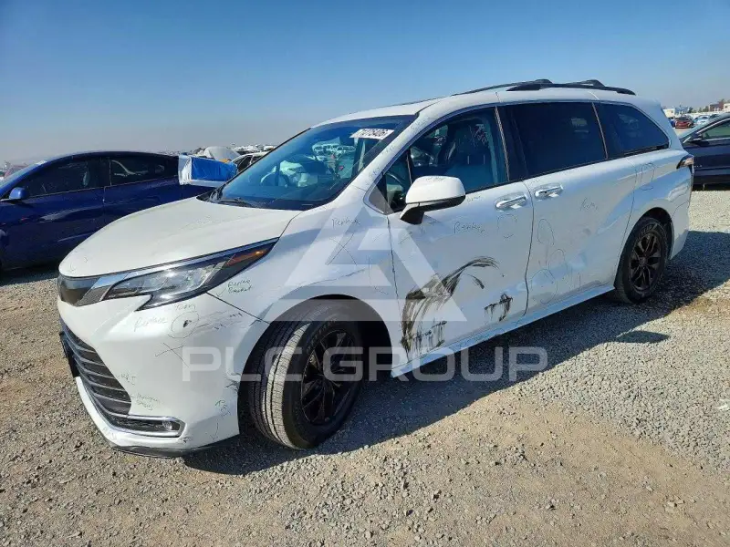 2022 Toyota SIENNA фото