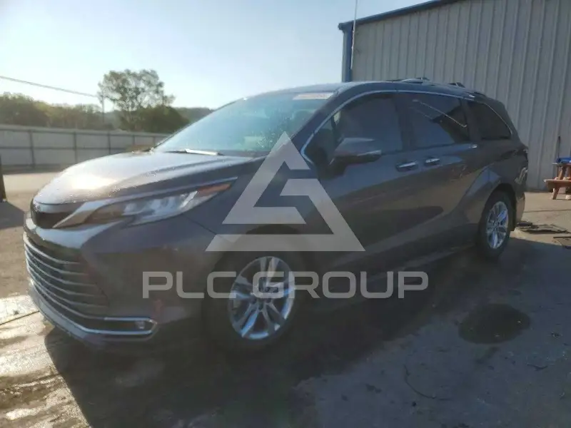 2022 Toyota SIENNA фото