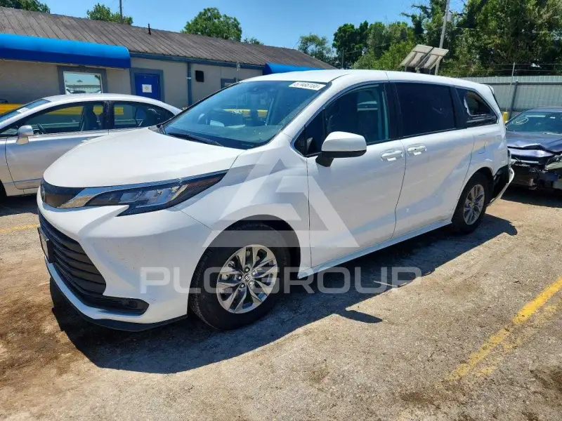 2022 Toyota SIENNA фото