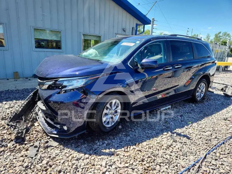 2022 Toyota SIENNA фото