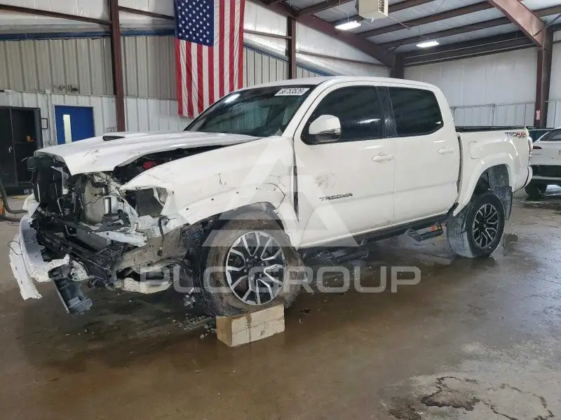2022 Toyota TACOMA photo
