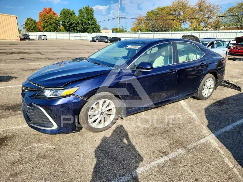 2022 Toyota CAMRY photo
