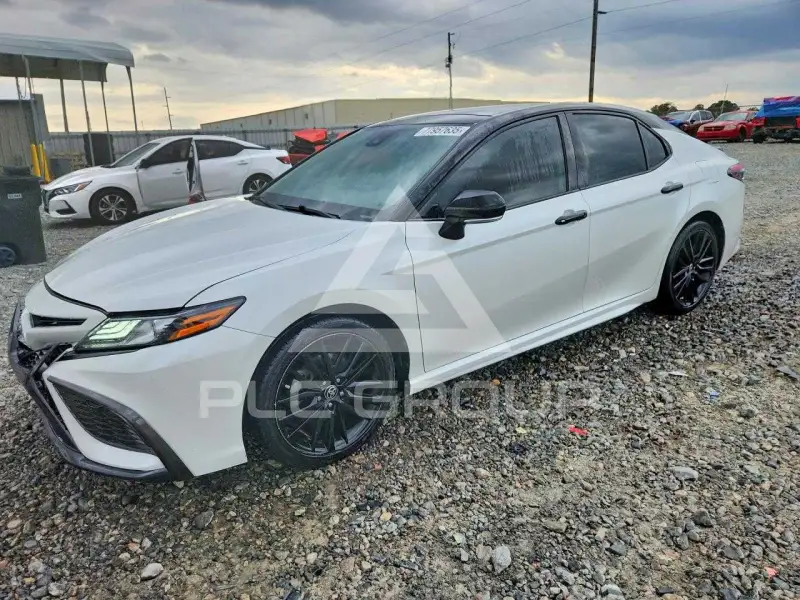2022 Toyota CAMRY фото