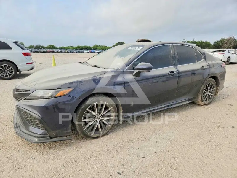 2022 Toyota CAMRY photo