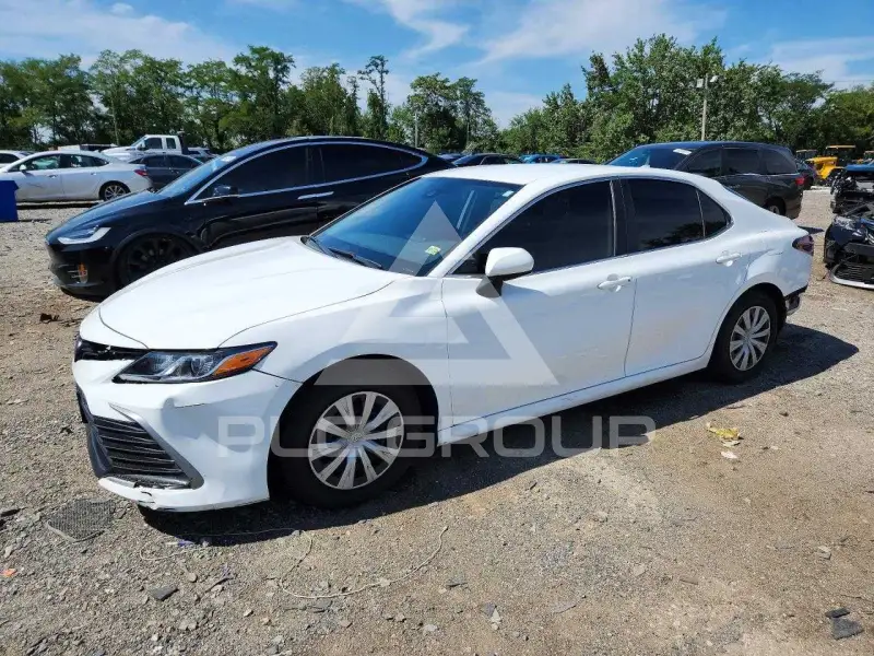 2022 Toyota CAMRY фото