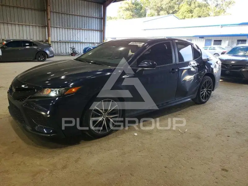 2022 Toyota CAMRY фото