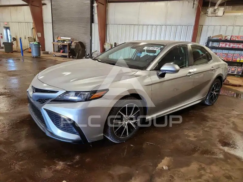 2022 Toyota CAMRY фото
