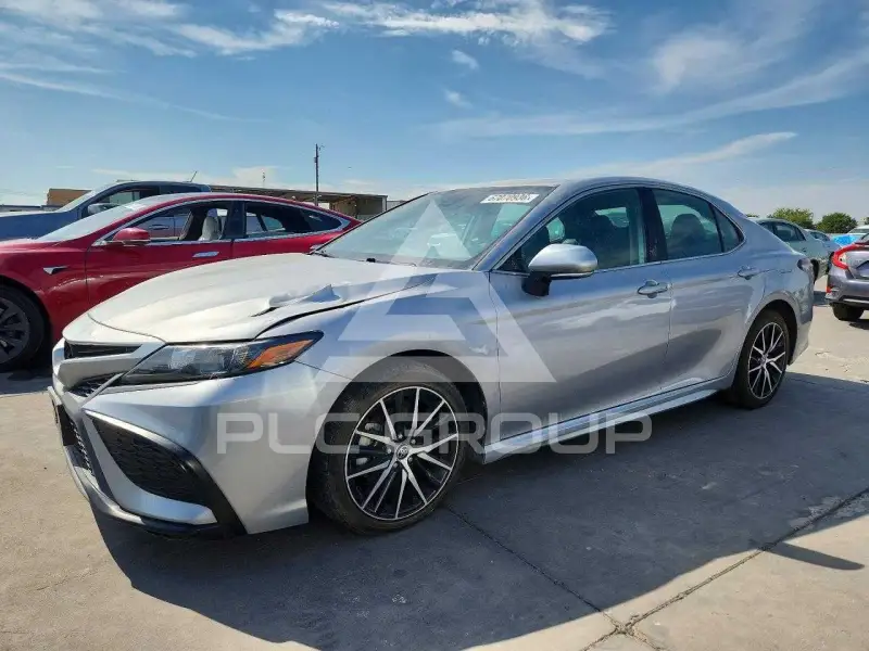 2022 Toyota CAMRY фото