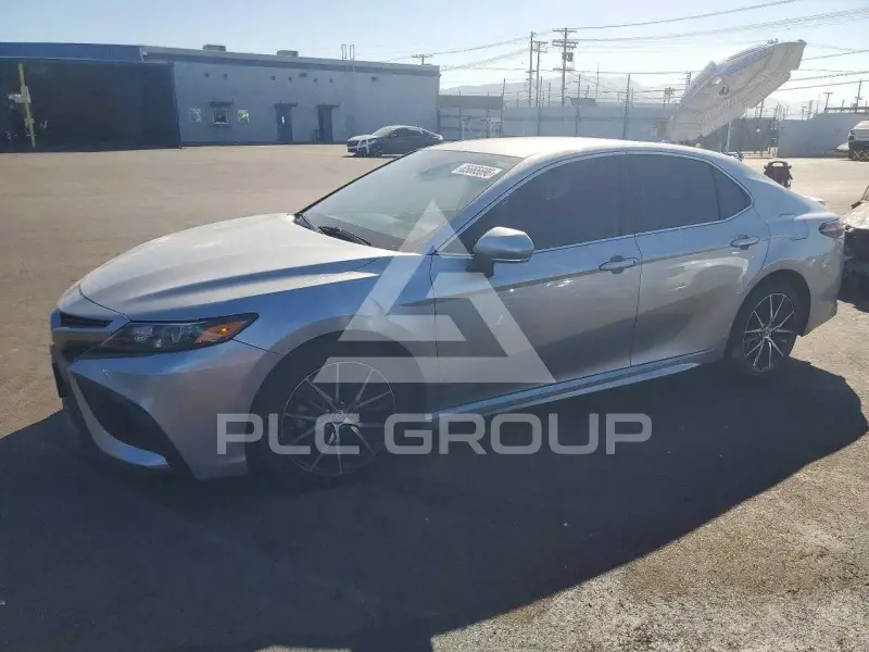 2022 Toyota CAMRY фото