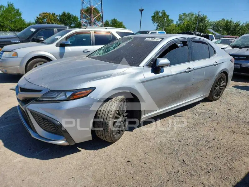 2022 Toyota CAMRY фото