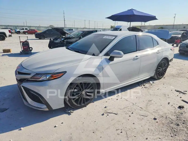 2022 Toyota CAMRY фото