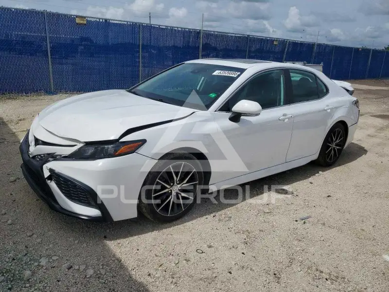 2022 Toyota CAMRY фото