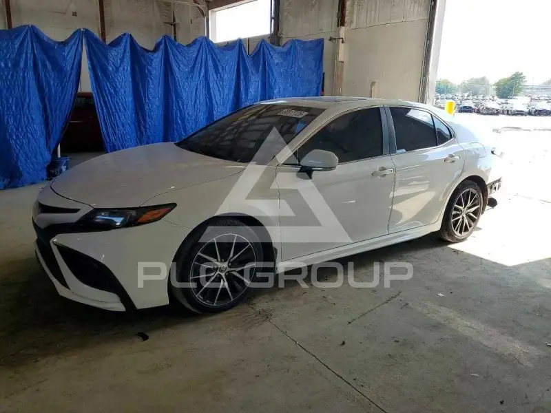 2022 Toyota CAMRY фото