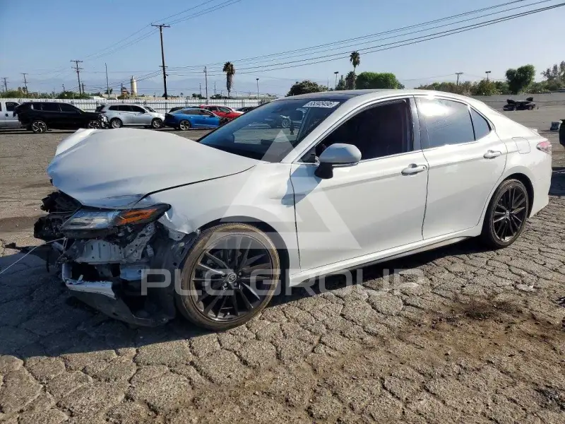 2022 Toyota CAMRY фото