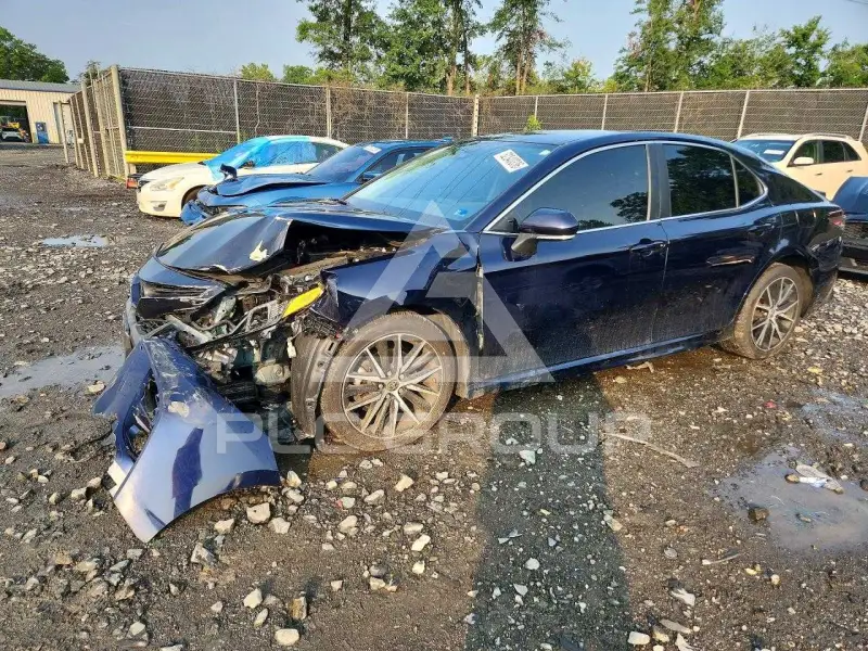 2022 Toyota CAMRY фото