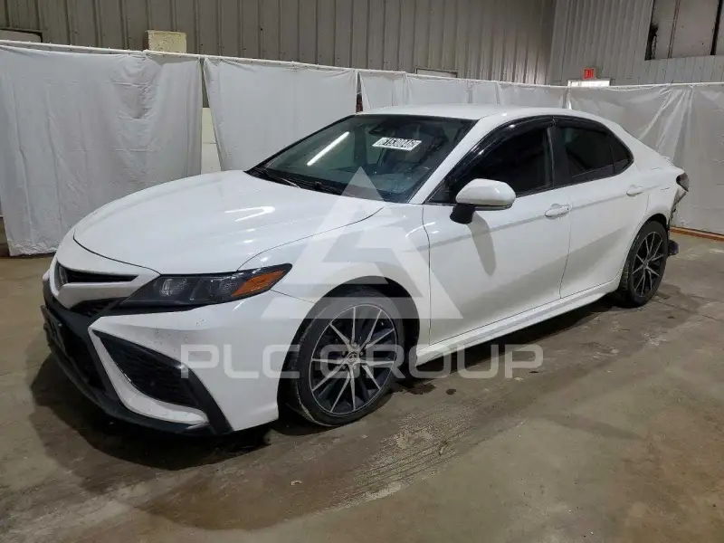 2022 Toyota CAMRY фото