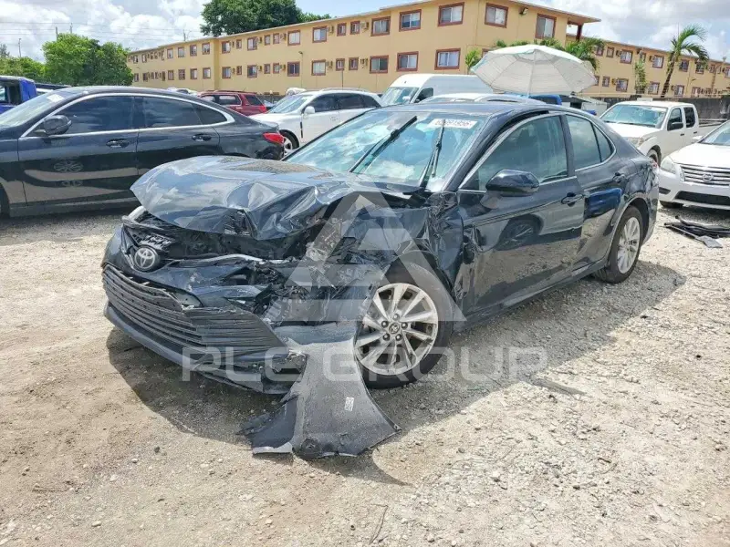 2022 Toyota CAMRY фото