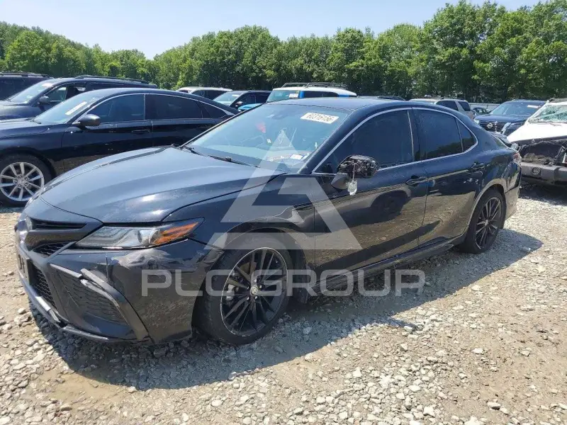 2022 Toyota CAMRY фото