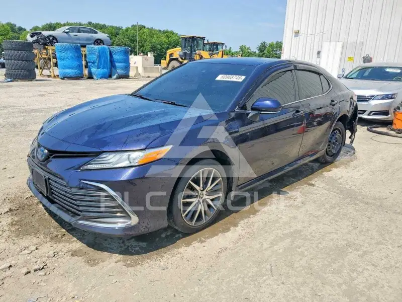 2022 Toyota CAMRY фото