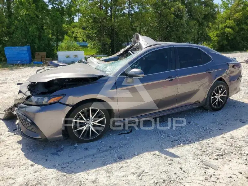 2022 Toyota CAMRY фото