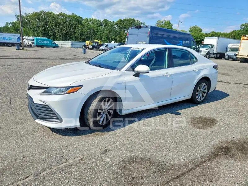 2022 Toyota CAMRY фото