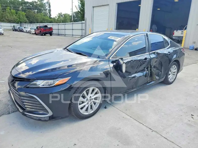 2022 Toyota CAMRY фото