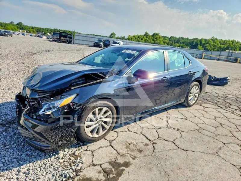 2022 Toyota CAMRY photo