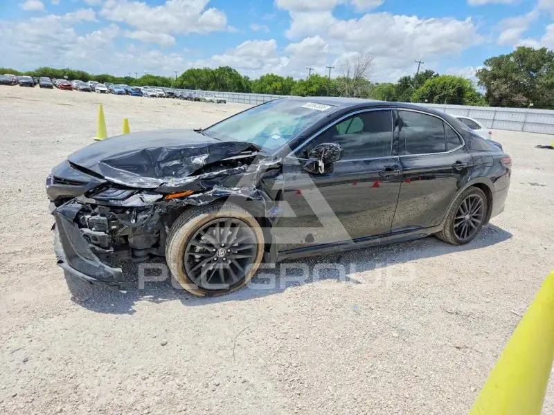 2022 Toyota CAMRY фото