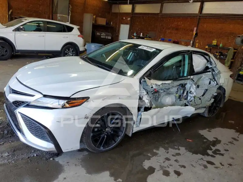 2022 Toyota CAMRY photo