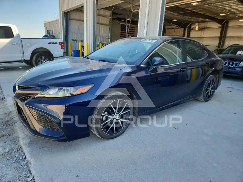 2022 Toyota CAMRY фото