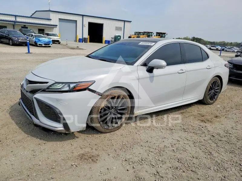 2022 Toyota CAMRY photo