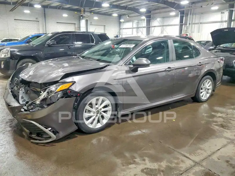 2022 Toyota CAMRY фото