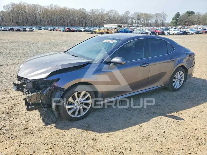 2022 Toyota CAMRY фото