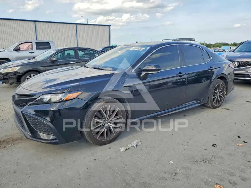 2022 Toyota CAMRY photo