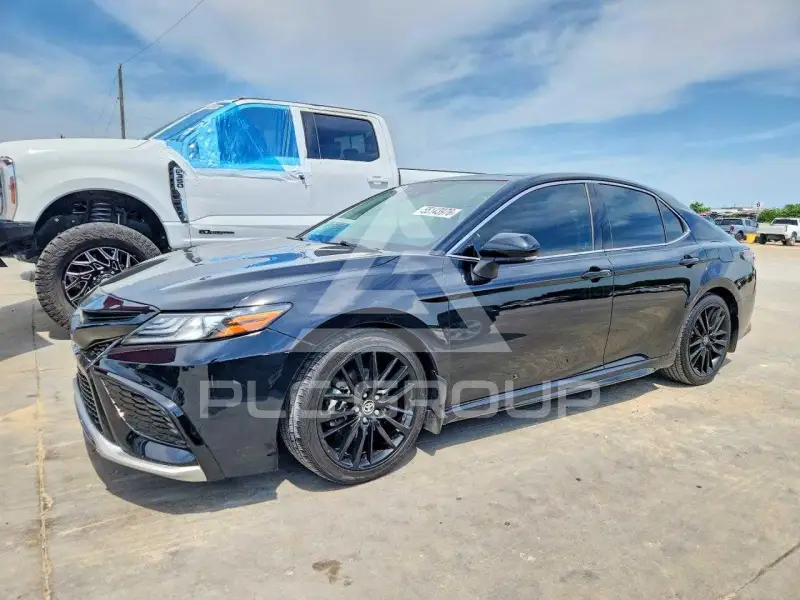 2022 Toyota CAMRY фото