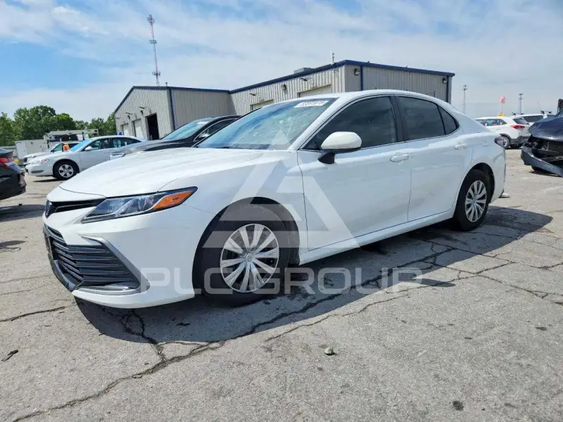 2022 Toyota CAMRY фото