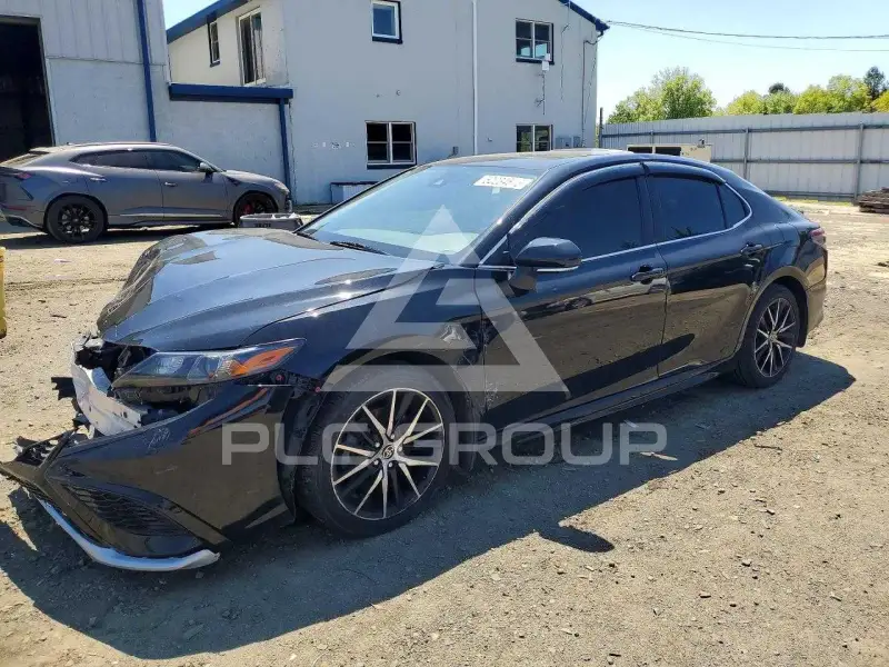 2022 Toyota CAMRY фото