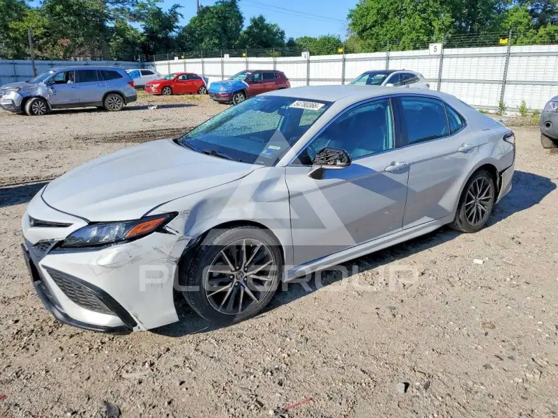 2022 Toyota CAMRY фото