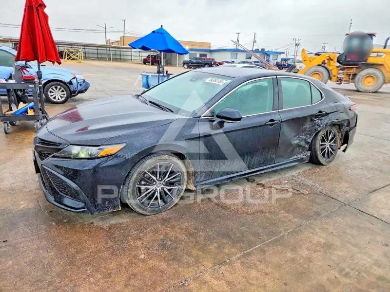 2022 Toyota CAMRY фото