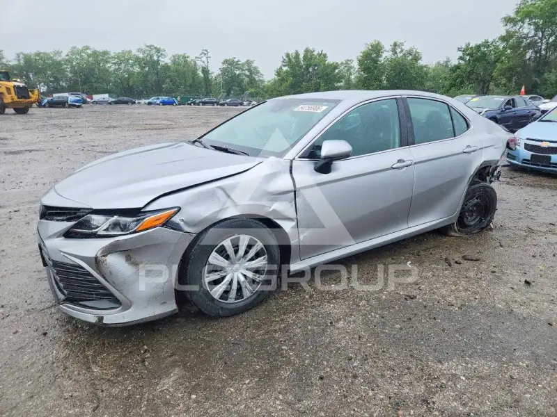 2022 Toyota CAMRY photo