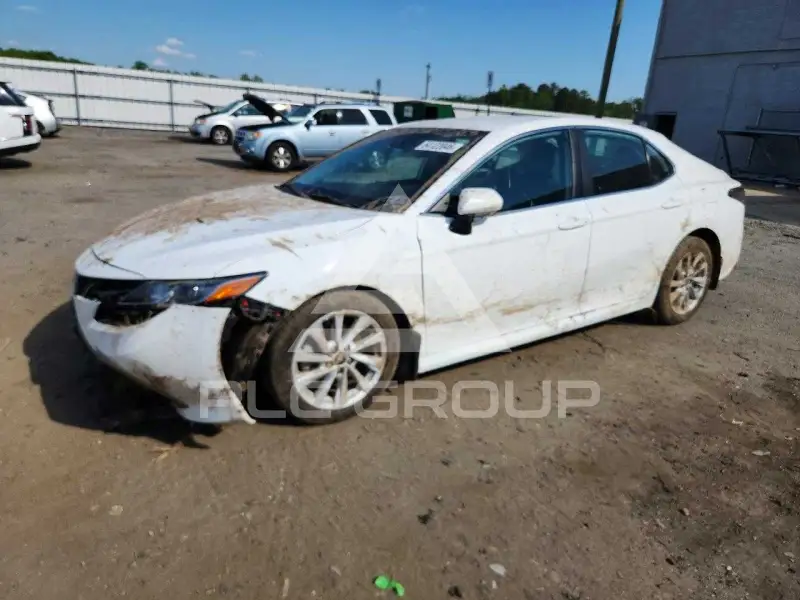 2022 Toyota CAMRY photo
