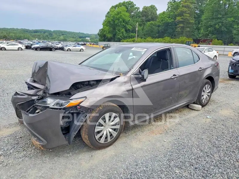 2022 Toyota CAMRY фото