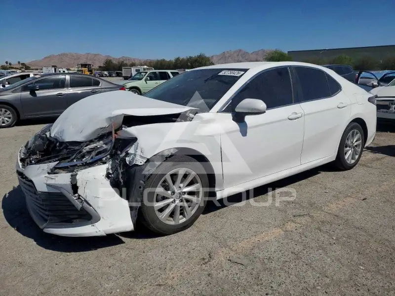2022 Toyota CAMRY фото