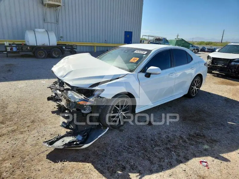 2022 Toyota CAMRY фото