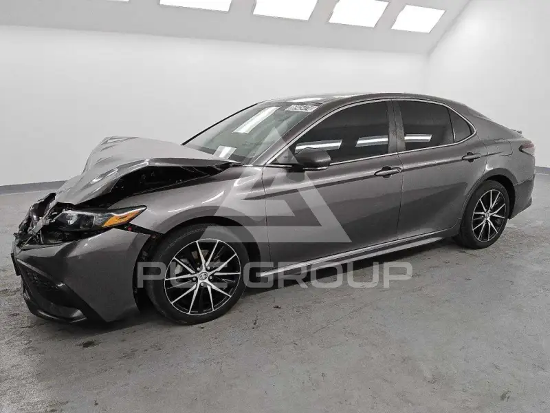 2022 Toyota CAMRY фото