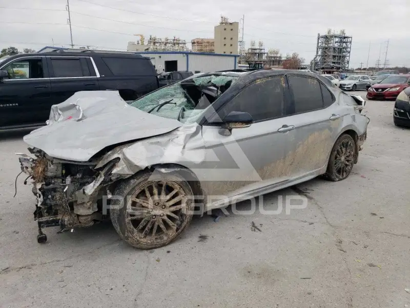 2022 Toyota CAMRY фото
