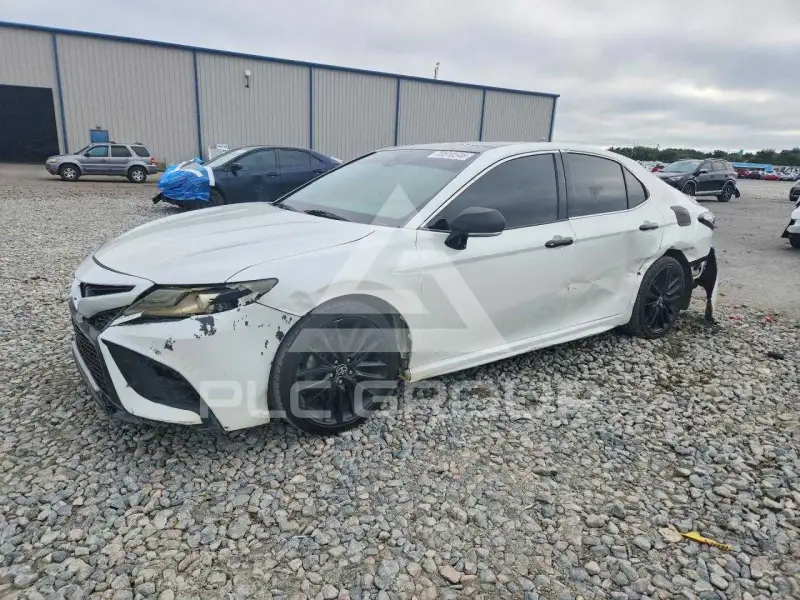 2022 Toyota CAMRY photo