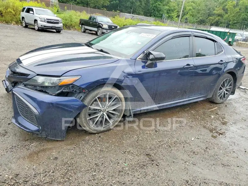 2022 Toyota CAMRY фото