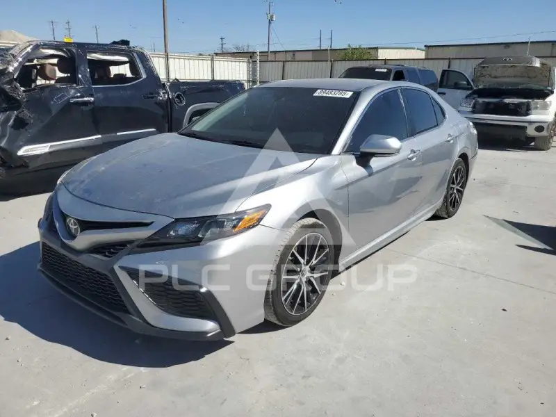 2022 Toyota CAMRY фото